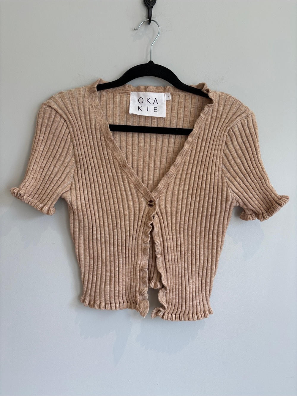 Okakie Short-Sleeve Ribbed Button Crop Top in Beige
